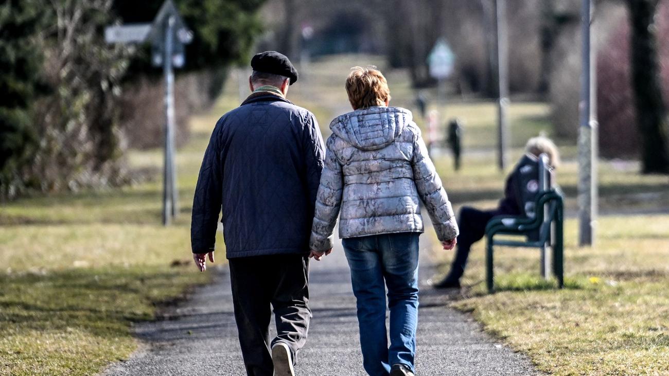 Berlin Wochenstart: Prepare for Frosty Roads and Foggy Mornings